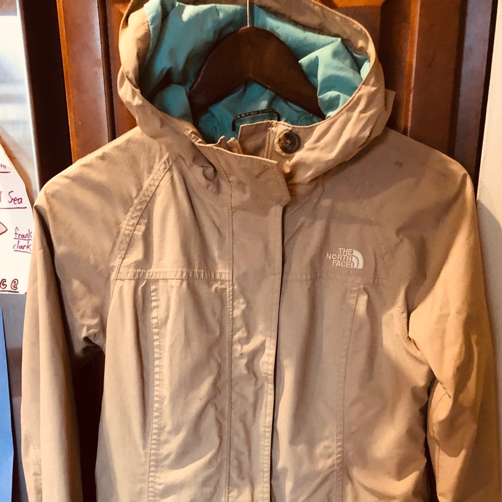 Women’s North Face rain jacket